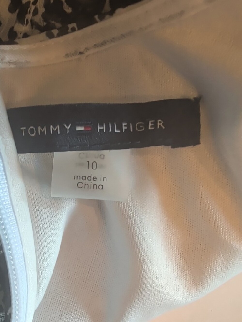 Tommy Hilfiger Black and White Floral Ruffle Midi Dress - Picture 7 of 7